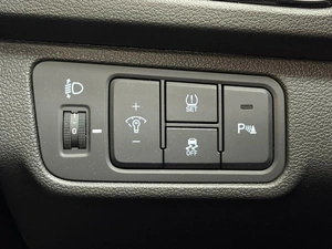 Седан Hyundai Solaris 2021 года, 1750000 рублей, Красноярск