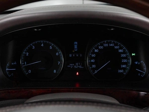 Седан Hyundai Equus 2011 года, 1220000 рублей, Тюмень