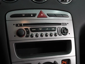 Седан Peugeot 408 2013 года, 599000 рублей, Воронеж