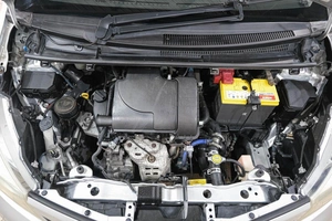Хетчбэк Toyota Vitz 2013 года, 699000 рублей, Новокузнецк