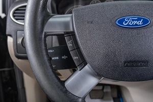 Седан Ford Focus 2006 года, 539000 рублей, Томск