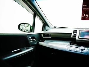 Минивэн Honda Freed 2012 года, 990000 рублей, Красноярск