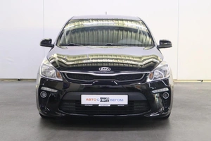 Седан Kia Rio 2019 года, 1390000 рублей, Брянск