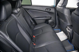 Лифтбек Toyota Prius Prime 2019 года, 2989000 рублей, Пермь