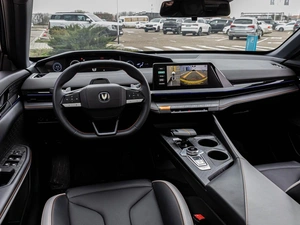 Лифтбек Changan UNI-V 2024 года, 2445000 рублей, Краснодар