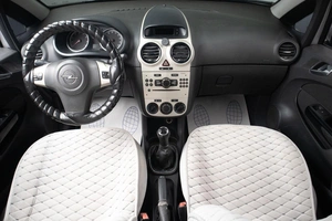 Хетчбэк Opel Corsa 2008 года, 399000 рублей, Оренбург