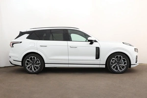 Внедорожник Lynk & Co 09 2024 года, 6083000 рублей, Орёл