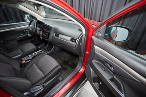 Внедорожник Mitsubishi Outlander 2013 года, 1490000 рублей, Красноярск