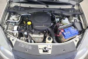 Хэтчбек Renault Sandero 2011 года, 735000 рублей, Орёл