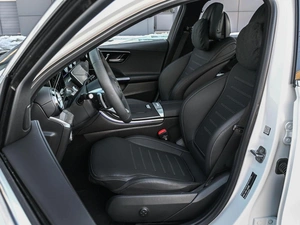 Седан Mercedes-benz C-класс 2025 года, 6149000 рублей, Кирилловка