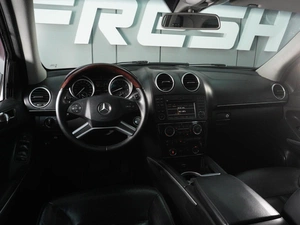 Внедорожник Mercedes-benz GL-класс 2010 года, 1890000 рублей, Красный Пахарь