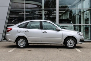 Лифтбек ВАЗ (LADA) Granta 2024 года, 830000 рублей, Ярославль