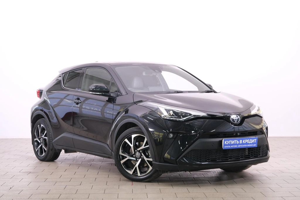 Внедорожник Toyota C-HR 2019 года, 2119000 рублей, Омск