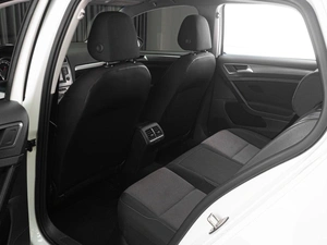 Хетчбэк Volkswagen Golf 2014 года, 984000 рублей, Тюмень