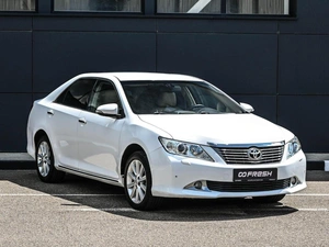 Седан Toyota Camry 2013 года, 1378000 рублей, Кирилловка