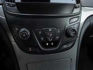 Седан Opel Insignia 2014 года, 1040000 рублей, Краснодар