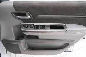 Минивэн Honda Stepwgn 2015 года, 1759000 рублей, Красноярск