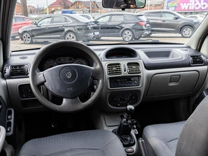 Седан Renault Symbol 2005 года, 370000 рублей, Краснодар