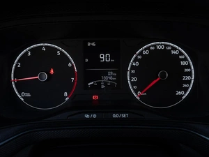 Лифтбек Volkswagen Polo 2021 года, 1489000 рублей, Саратов