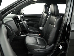 Внедорожник Mitsubishi Outlander 2021 года, 2593055 рублей, Москва