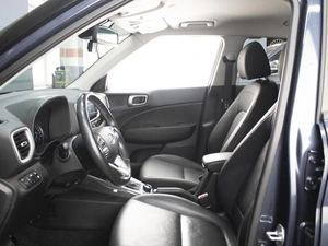 Внедорожник Hyundai Venue 2020 года, 2070777 рублей, Омск