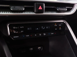 Седан Kia K5 2020 года, 2439000 рублей, Тюмень