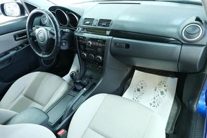 Седан Mazda 3 2008 года, 649000 рублей, Омск