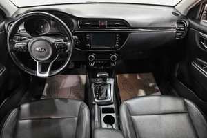 Хетчбэк Kia Rio X-Line 2019 года, 1699000 рублей, Новокузнецк