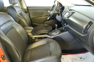 Внедорожник Kia Sportage 2013 года, 1489000 рублей, Омск