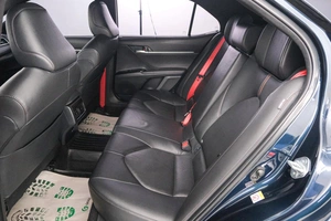 Седан Toyota Camry 2018 года, 3349000 рублей, Красноярск