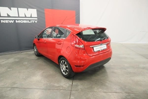 Хэтчбек Ford Fiesta 2008 года, 850000 рублей, Курск