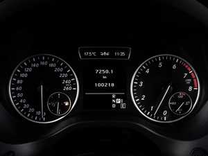 Хетчбэк Mercedes-benz A-класс 2013 года, 1429000 рублей, Тюмень