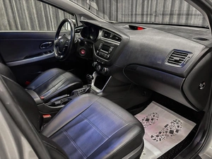 Универсал Kia Ceed 2015 года, 1159000 рублей, Красноярск