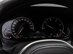 Седан BMW 3 серия 2019 года, 3680000 рублей, Краснодар