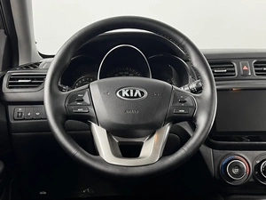Седан Kia Rio 2014 года, 749000 рублей, Казань