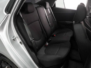 Хетчбэк Kia Rio 2012 года, 799000 рублей, Воронеж