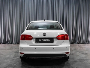 Седан Volkswagen Jetta 2013 года, 929000 рублей, Тюмень