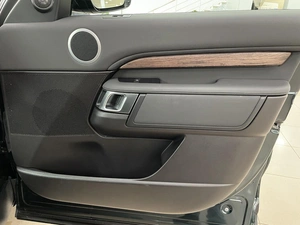 Внедорожник Land Rover Discovery 2017 года, 3787000 рублей, Солонцы