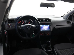 Седан Volkswagen Polo 2016 года, 1049643 рублей, Москва