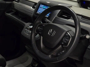 Минивэн Honda Freed 2019 года, 1589000 рублей, Красноярск