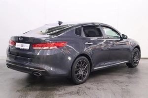 Седан Kia Optima 2018 года, 1660000 рублей, Брянск