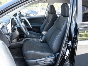 Внедорожник Toyota RAV4 2017 года, 2019000 рублей, Волгоград