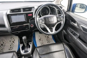 Хетчбэк Honda Fit 2015 года, 999000 рублей, Красноярск