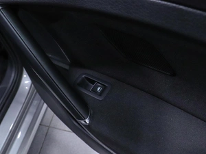 Универсал Volkswagen Golf 2015 года, 1300000 рублей, Красноярск