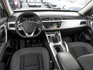 Внедорожник Geely Atlas 2019 года, 1439000 рублей, Саратов