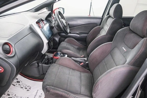Хетчбэк Nissan Note 2018 года, 1499000 рублей, Красноярск