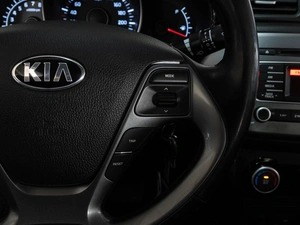 Седан Kia Rio 2017 года, 1435000 рублей, Ставрополь