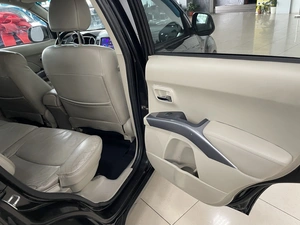 Внедорожник Mitsubishi Outlander 2007 года, 987000 рублей, Солонцы