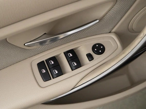 Седан BMW 3 серия 2013 года, 1823444 рублей, Москва