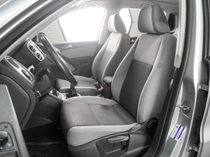 Внедорожник Volkswagen Tiguan 2011 года, 845000 рублей, Воронеж